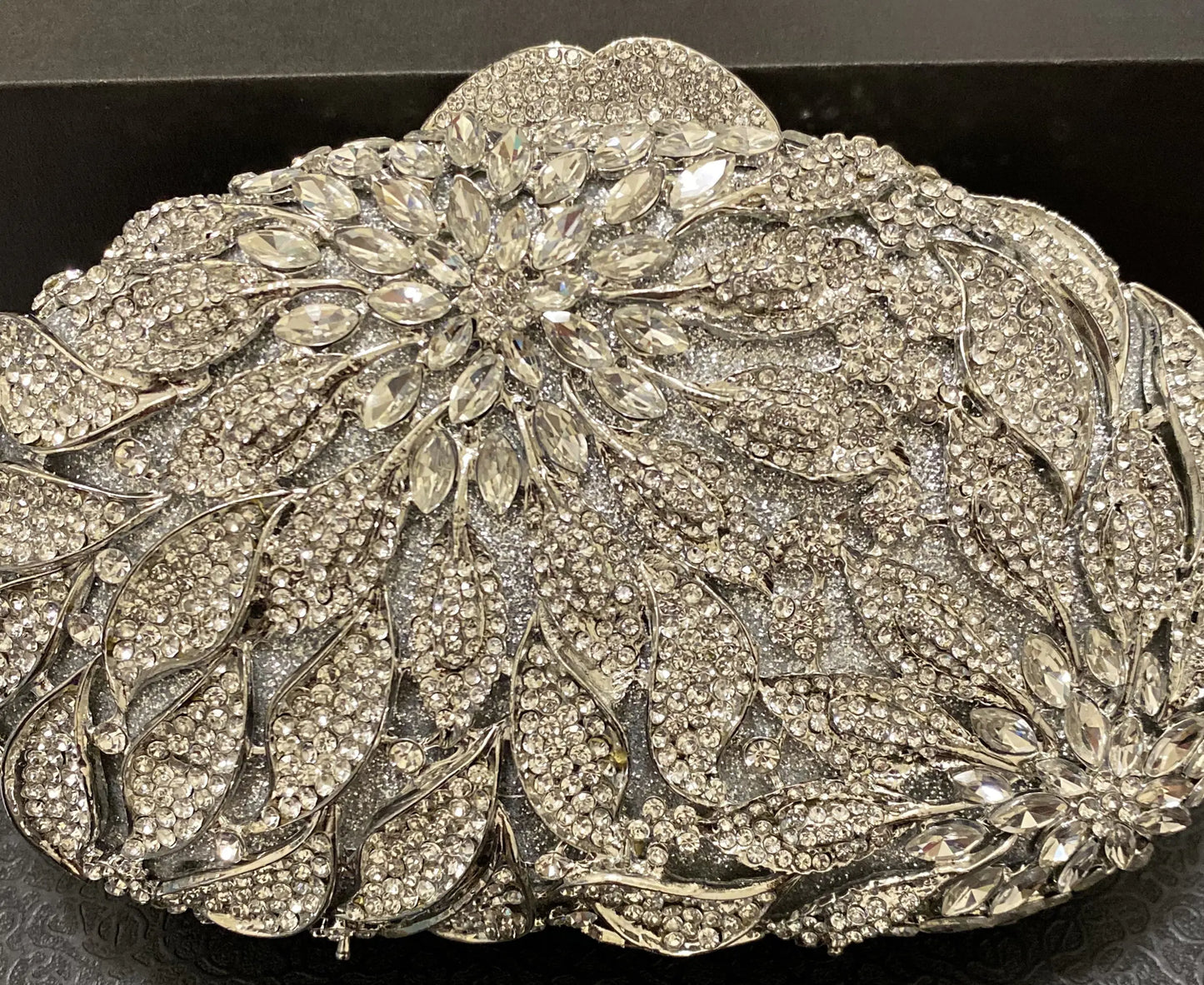 Rhinestone Cutout Clutch for Ladies' Fashion