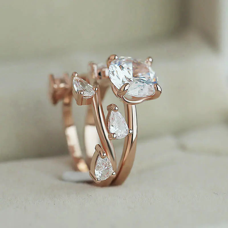 Leaf-Shaped Zircon Ring, Elegant Design