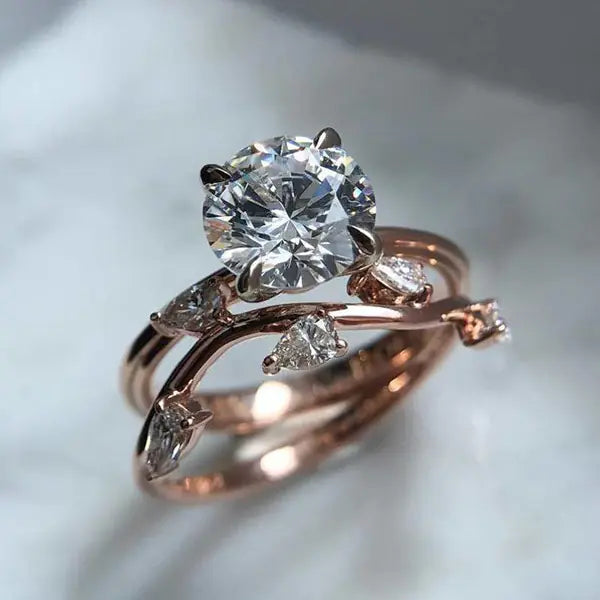 Leaf-Shaped Zircon Ring, Elegant Design