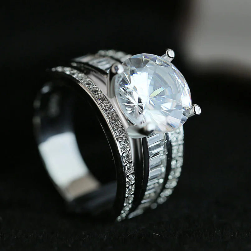 Zirconia Ring - Elegant Design Jewelry Piece