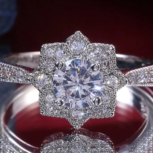 Transparent Zircon Flower Ring - Elegant Design