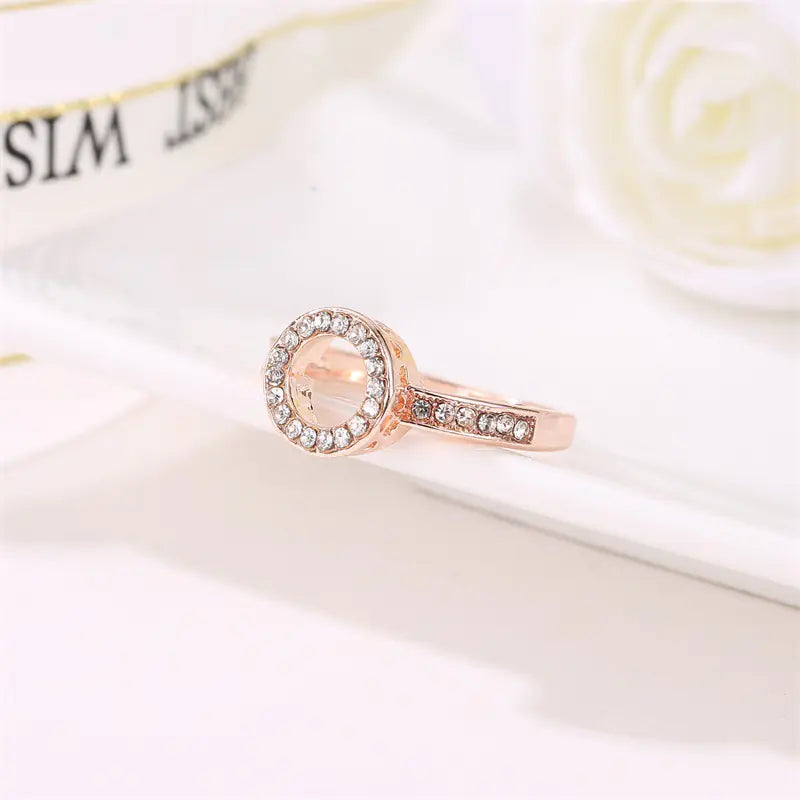 Geometric Diamond Ring for Women - Circle Design