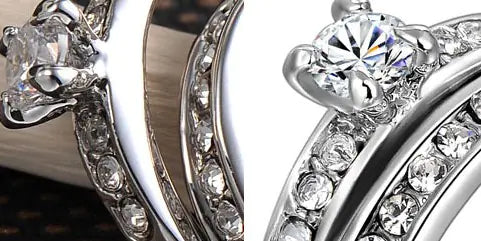 Zircon Ring Set with Elegant Design